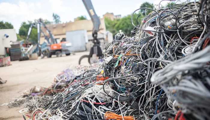بازیافت سیم و کابل